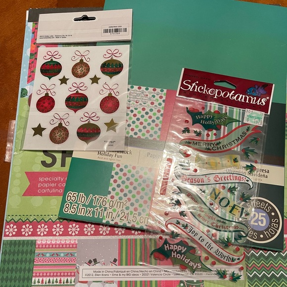 Christmas Scrapbooking Bundle - Picture 1 of 8